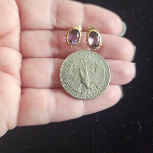 Vintage 14K Yellow Gold Amethyst Stud Earrings (A122)